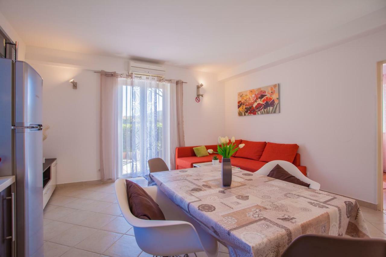 Apartman Madlen Црес Экстерьер фото