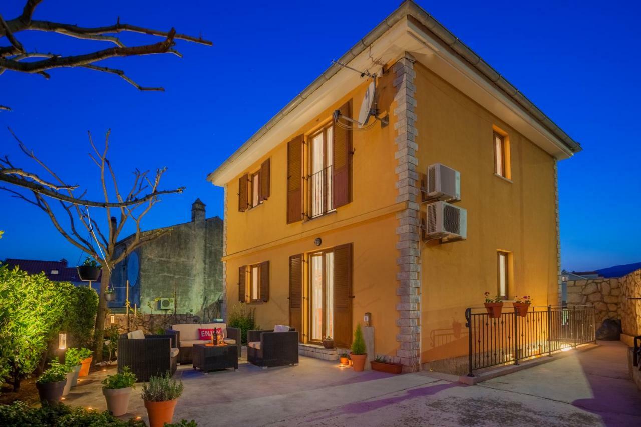 Apartman Madlen Црес Экстерьер фото